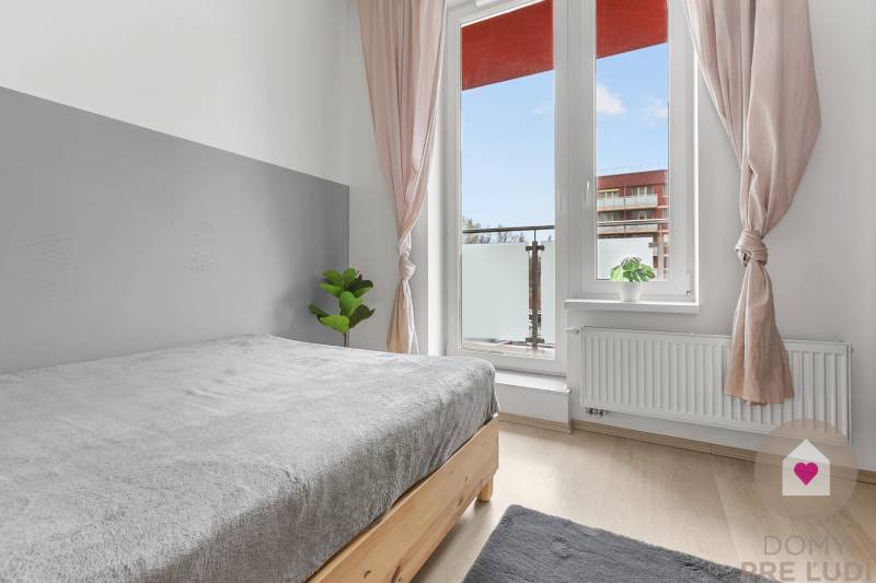 Prenájom_2izbový byt_Novostavba_Lužná ul., Petržalka_Spálňa