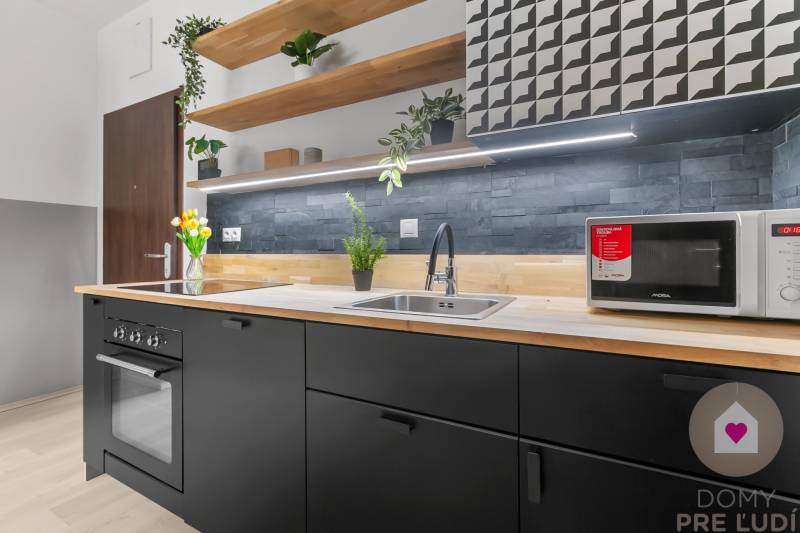Prenájom_2izbový byt_Novostavba_Lužná ul., Petržalka_Kuchyňa