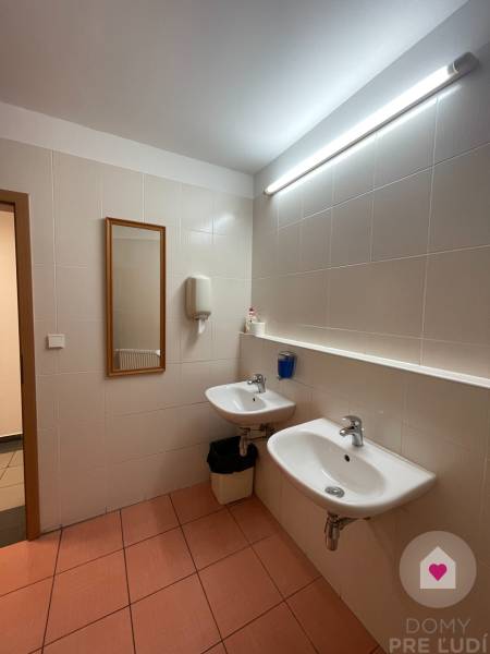 Kancelária 32 m2, Košická, Bratislava 