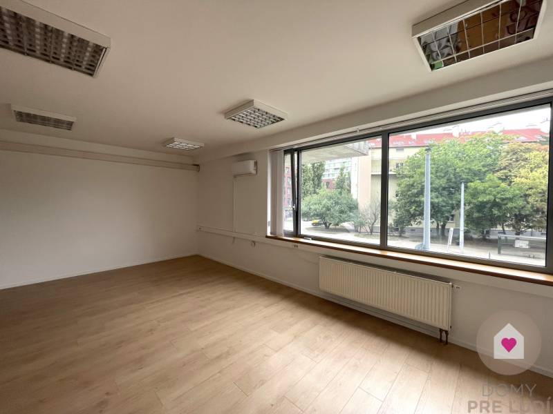 Kancelária 32 m2, Košická, Bratislava 