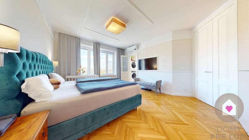 Prenájom veľkometrážneho moderného 4i bytu s 2 balkónmi-Židovská ulica_Staré mesto