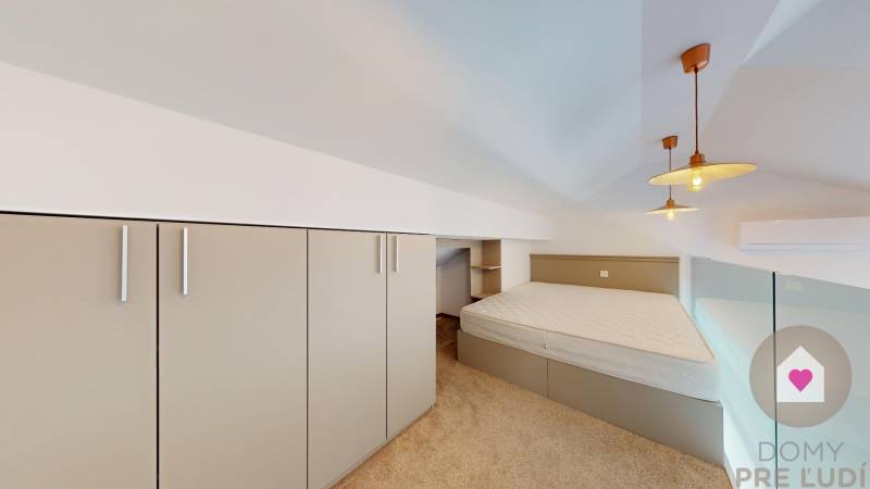 4i Apartmán s galériou, veľkou terasou a vlastným parkovaním - Mandre, ostrov Pag Chorvátsko