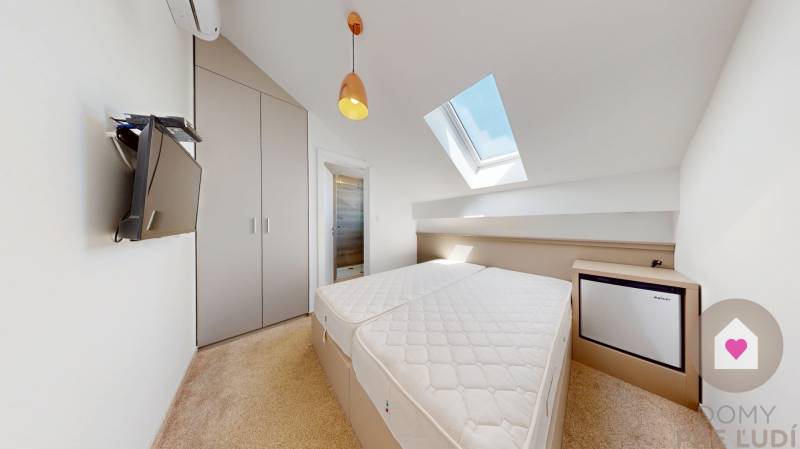 4i Apartmán s galériou, veľkou terasou a vlastným parkovaním - Mandre, ostrov Pag Chorvátsko