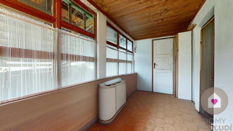 Kremnické bane_rodinný dom na predaj_Ski Krahule_Kremnica_Skalka_veranda vizualizácia vyprataná