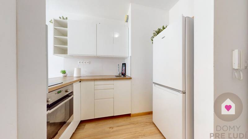 1 izbovy byt na prenajom_novostavba_slnecnice zona Mesto