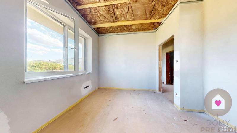 4 izb. RD, Senec, Karasova