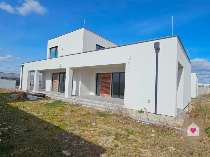 Miloslavov_rodinny dom na predaj_Mesačná ulica