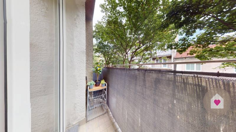Prenájom prerobenej garsónky s balkónom pri OC Centrál_Dohnányho ul._Ružinov_Bratislava