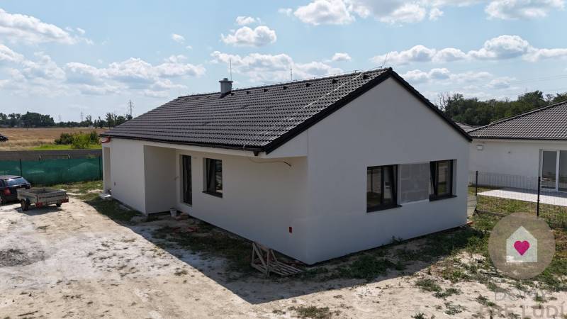 Predaj RD SENEC, Karasova 