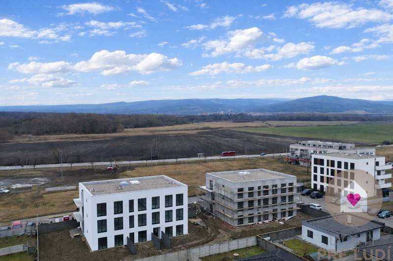 Byvajte v raji_novostavba v Slovenskom grobe (6).jpg