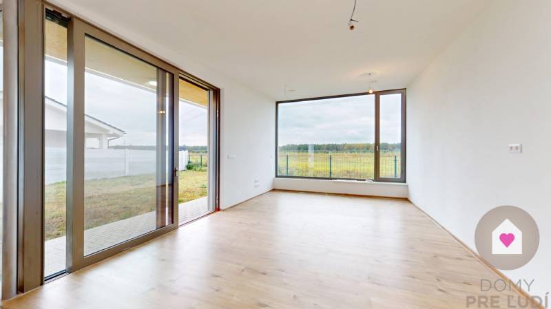 Kostolište_Martina Benku_moderný rodinný dom na predaj