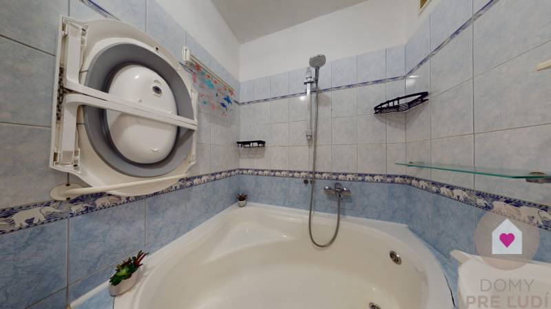3 izbový byt, Pribinova, SENEC 