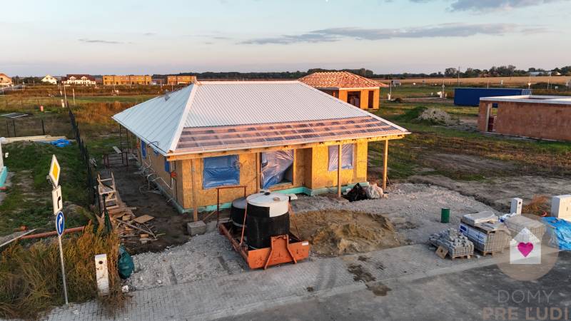 RD vo výstavbe, stav l 02.10.2025