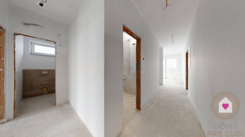 Byvajte v Raji - novostavba v Slovenskom Grobe na predaj  (3).jpg