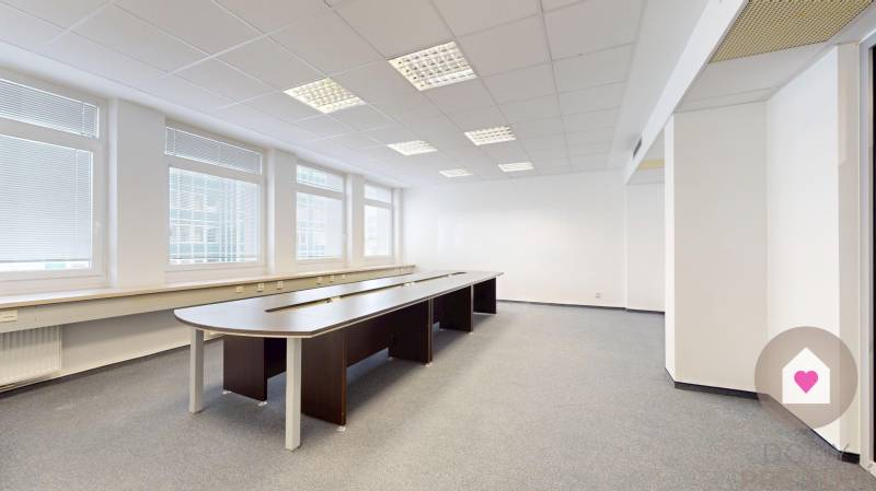 Kancelárie Miletičova BA II. Ružinovova-09222025_114158.jpg