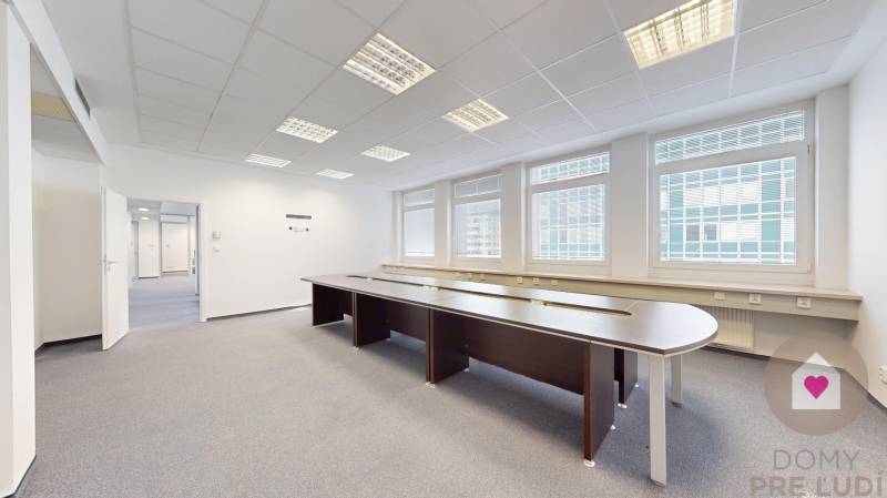 Kancelárie Miletičova BA II. Ružinov