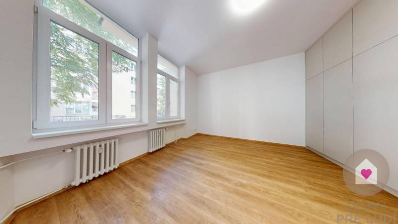 Na predaj - STARE-MESTO-4i-investicny-byt-na-dobrej-adrese-GUNDULICOVA - Bratislava