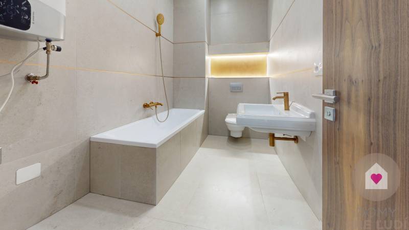 Na predaj - STARE-MESTO-4i-investicny-byt-na-dobrej-adrese-GUNDULICOVA - Bratislava