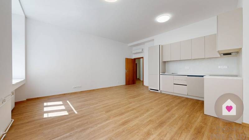 Na predaj - STARE-MESTO-4i-investicny-byt-na-dobrej-adrese-GUNDULICOVA - Bratislava