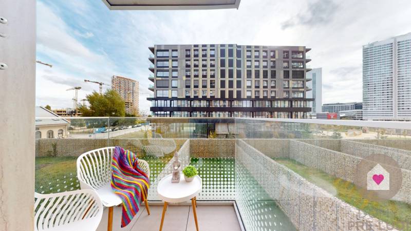 BA, METROPOLIS-1i-stylovy-dizajnovy-byt-Staré Mesto