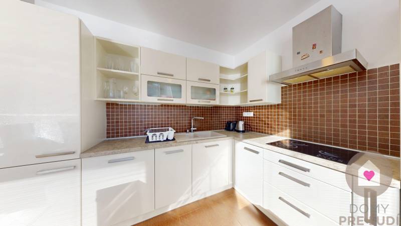 3 izbový byt, prenájom, BA Staré Mesto, Ľadová