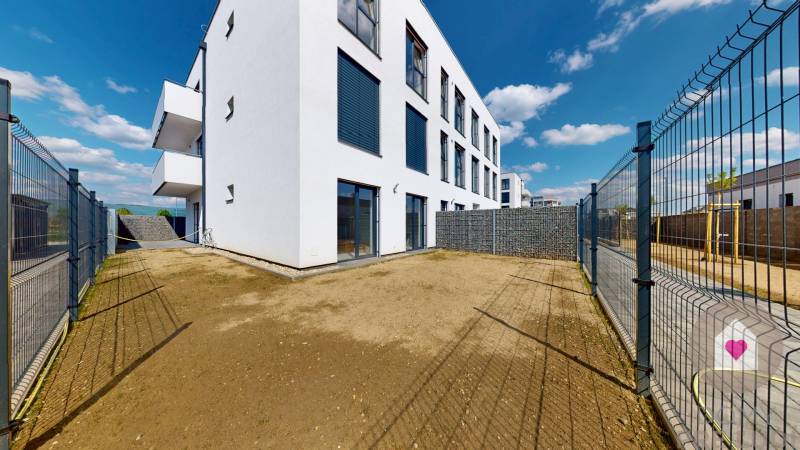 Byvajte v raji_Slovensky Grob_Novostavba na predaj