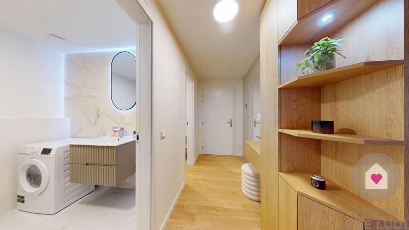 -Prenájom moderného, veľkého 1 bytu s priestrannou lodžiou v exluzívnom projekte Vydrica v Starom meste pod Hradným kopcom