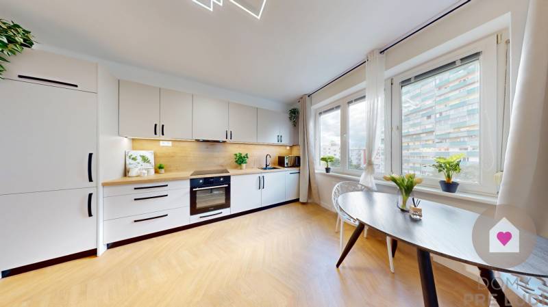 Prenájom kompletne prerobeného 3 izbového bytu pri OC Centrál na rozhraní Starého mesta a Ružinova