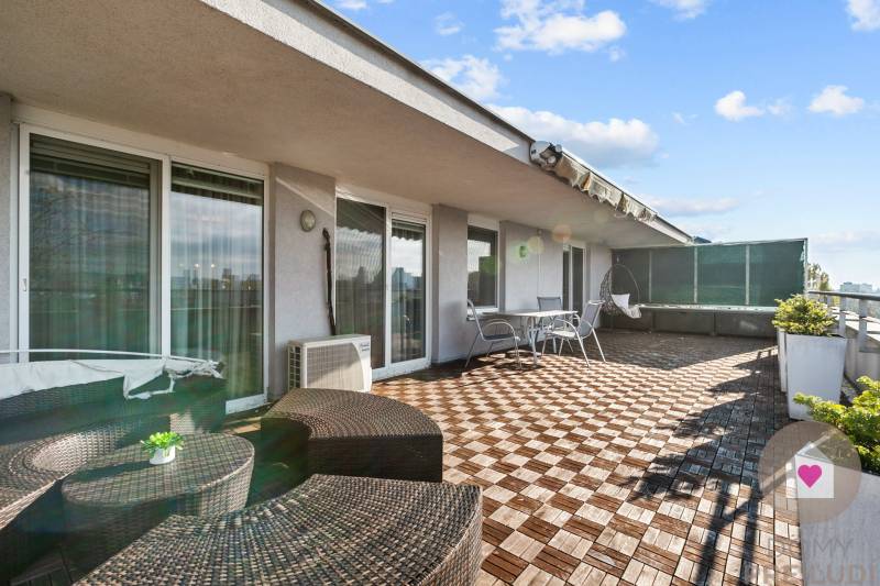 Byt na prenájom s terasou