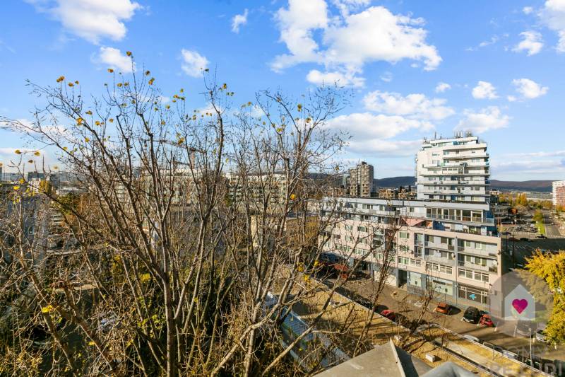 Výhľad_byt s terasou na prenájom Ružinov