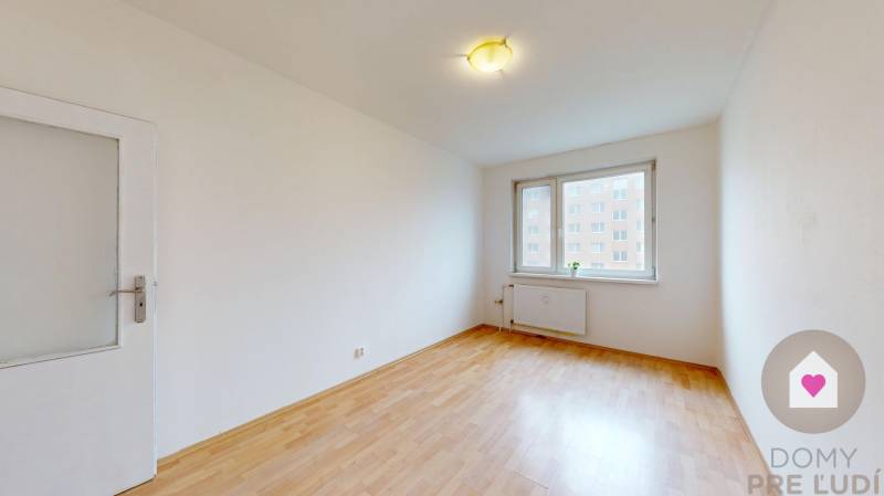 Petrzalka-4-izbovy-byt-na-predaj-Svabinskeho-11122025_193603.jpg