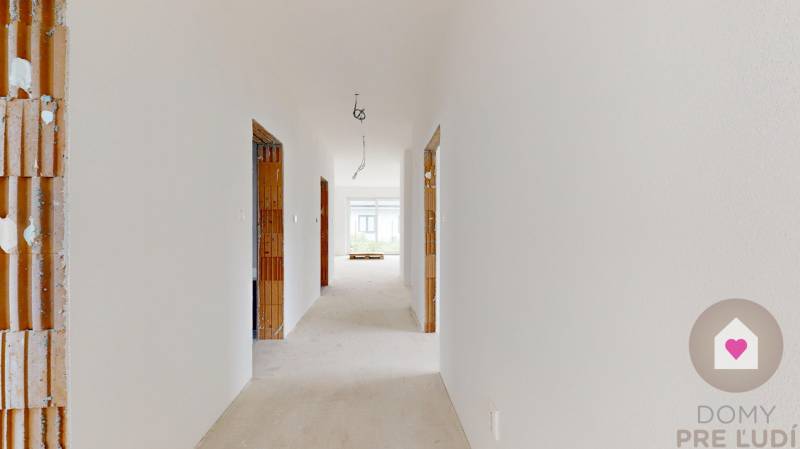 SENEC-4i-skolaudovana-novostavba-RD-na-predaj-09172025_084204.jpg