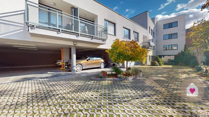 3 izbový byt, prenájom, BA Staré Mesto, Ľadová 