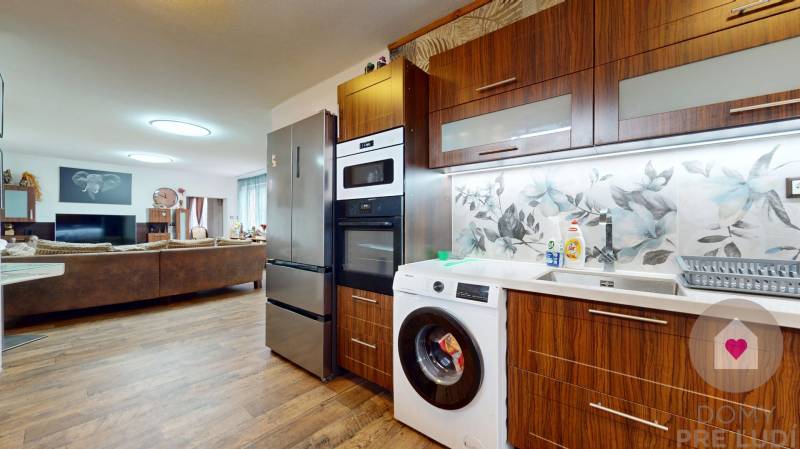 Most pri Bratislave_rodinný dom na predaj_kuchyňa