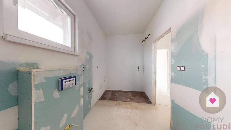 Novy svet - novostavba rodinného domu pri senci na predaj (15).jpg