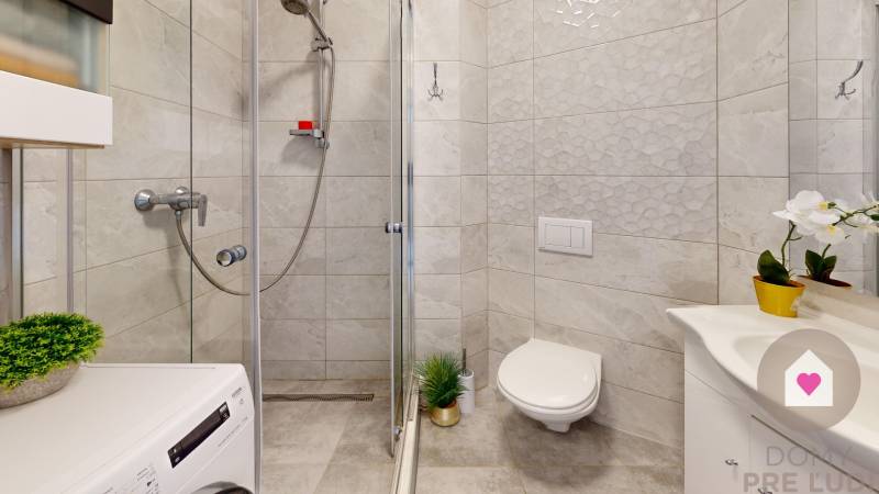 3 izbový byt Senec, Jesenského 2, zrekonštruovaný 