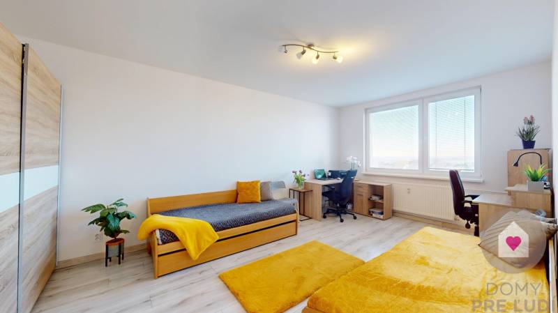 3 izbový byt Senec, Jesenského 2, zrekonštruovaný 