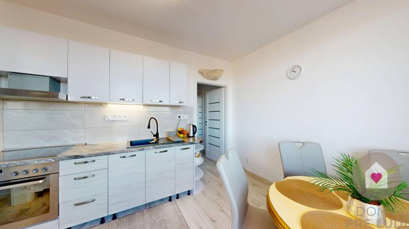 3 izbový byt Senec, Jesenského 2, zrekonštruovaný 