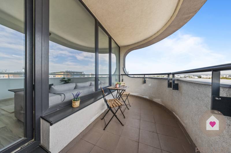 Predaj veľkého 3i bytu v novostavbe Mendelsohn s garážovým park. státím a 2 loždiami_ Podunajské Biskupce_Kazanská ul.