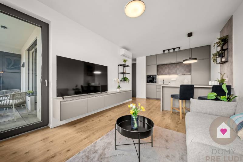 Predaj moderného 2i bytu v novostavbe s lodžiou, pivnicou a garážovým parkovacím státim v novostavbe na Baazovej ulici pri OC Nivy