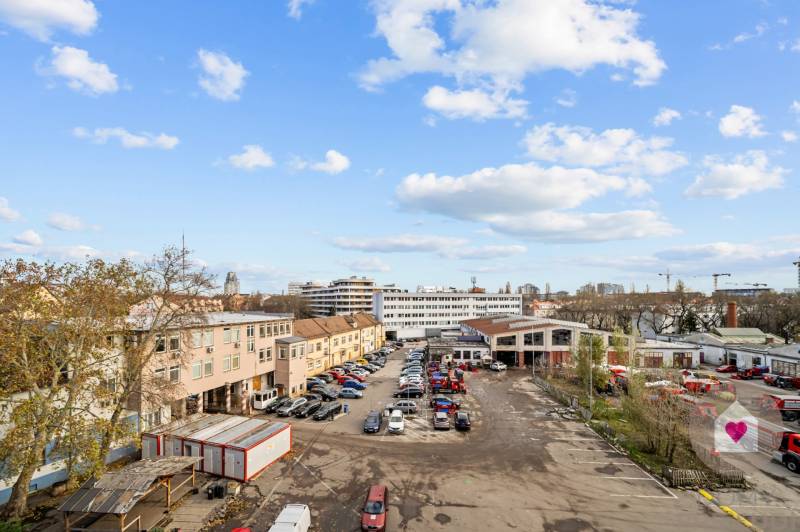 Predaj moderného 2i bytu v novostavbe s lodžiou, pivnicou a garážovým parkovacím státim v novostavbe na Baazovej ulici pri OC Nivy