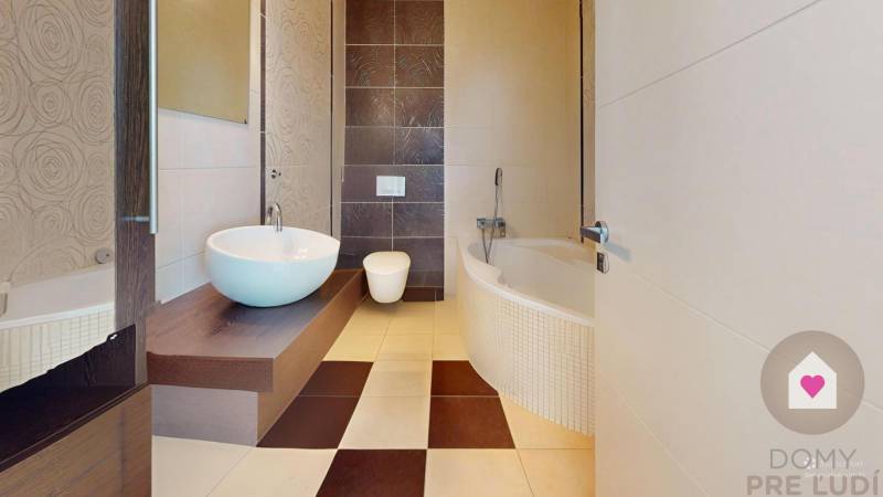 3 izbový byt, prenájom, BA Staré Mesto, Ľadová 