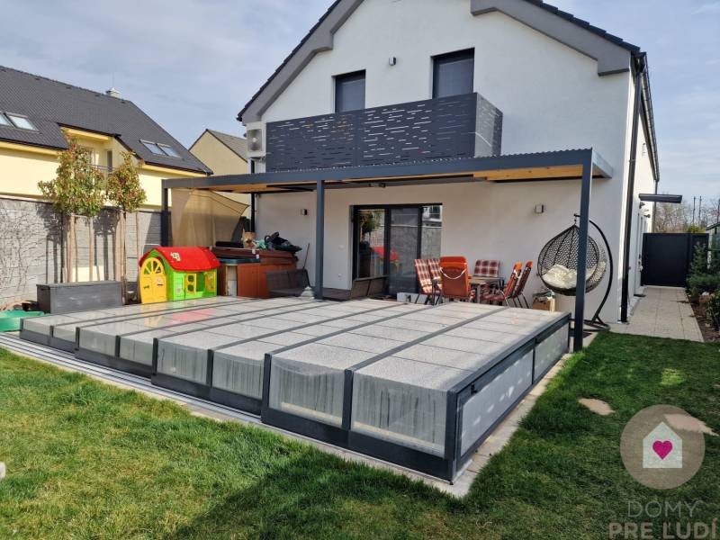 BA/VRAKUŃA-Prenájom zariadeného 5i domu s 2garážou, bazénom a záhradou