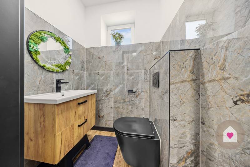 Kuchyňa_rodinný dom na predaj_WC poschodie