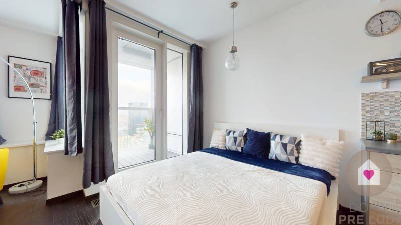 PANORAMA CITY-Prenájom zariadeného 1i bytu s lodžiou a klimatizáciou - 27.poschodie