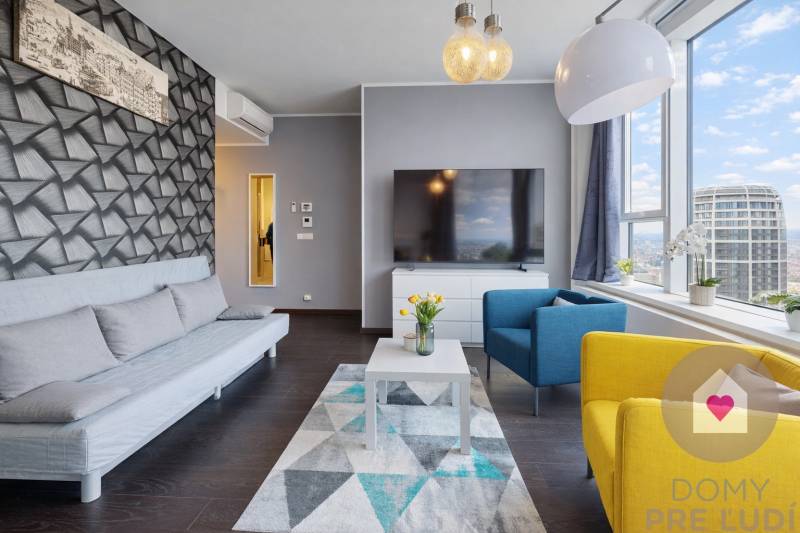 PANORAMA CITY-Prenájom zariadeného 1i bytu s lodžiou a klimatizáciou - 27 (1).png