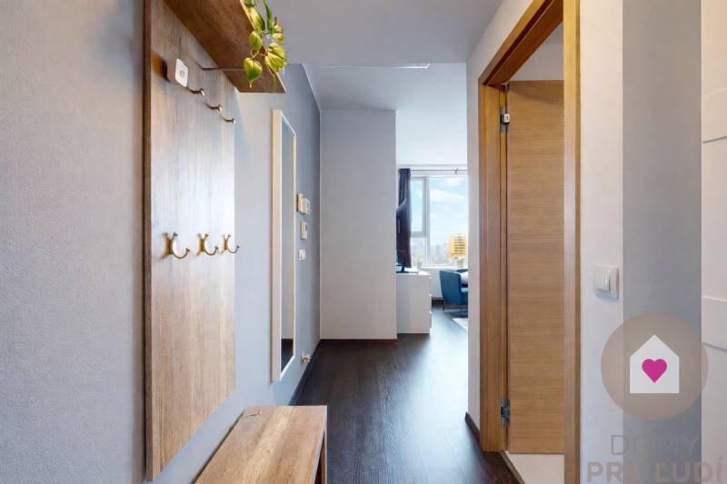 PANORAMA CITY-Prenájom zariadeného 1i bytu s lodžiou a klimatizáciou - 27 (10).png