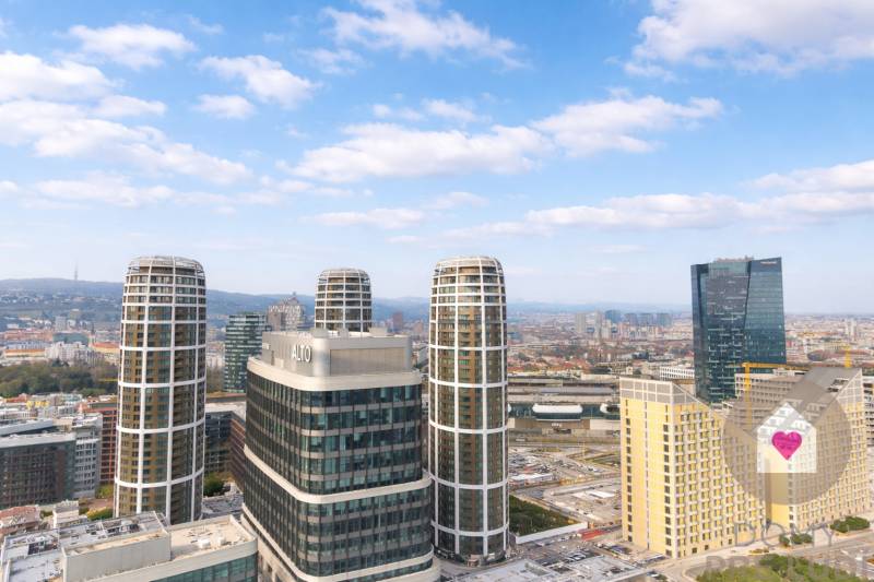 PANORAMA CITY-Prenájom zariadeného 1i bytu s lodžiou a klimatizáciou - 27 (8).png