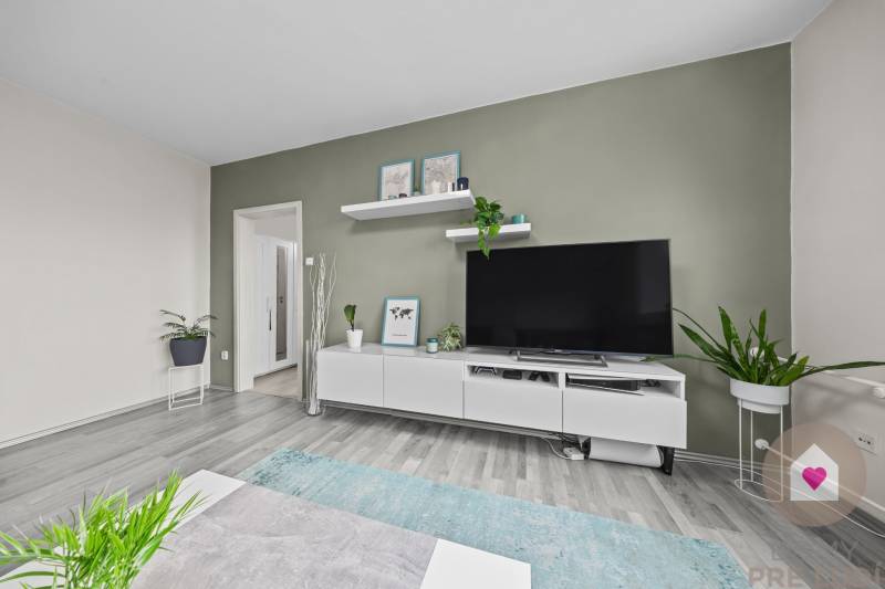 Vrakuňa - 2i byt po rekontrukcii, Bebravska