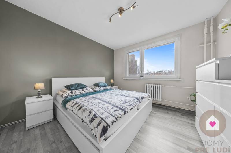 Vrakuňa - 2i byt po rekontrukcii, Bebravska